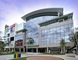 Desker Road (D8), Retail #575670981